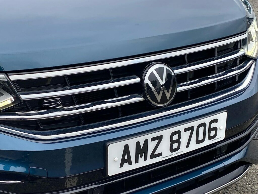 Volkswagen Tiguan R-line White #30
