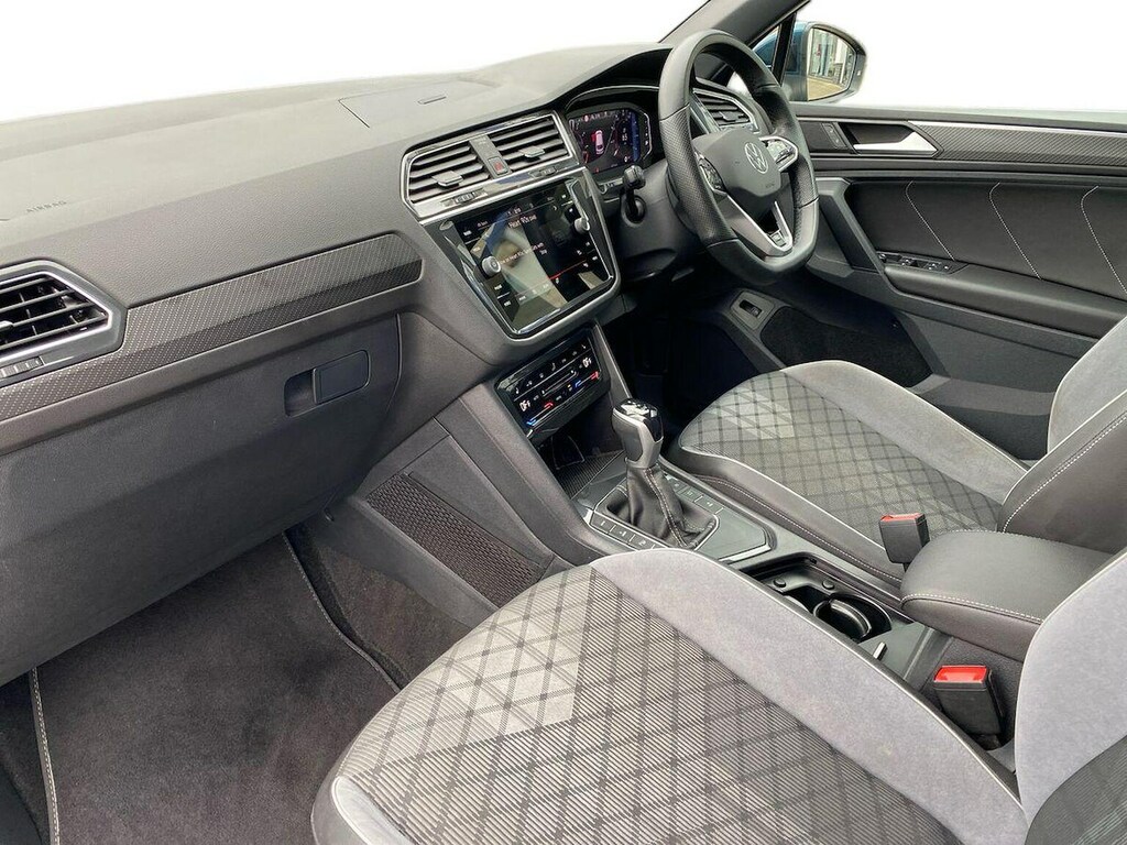 Volkswagen Tiguan R-line White #7