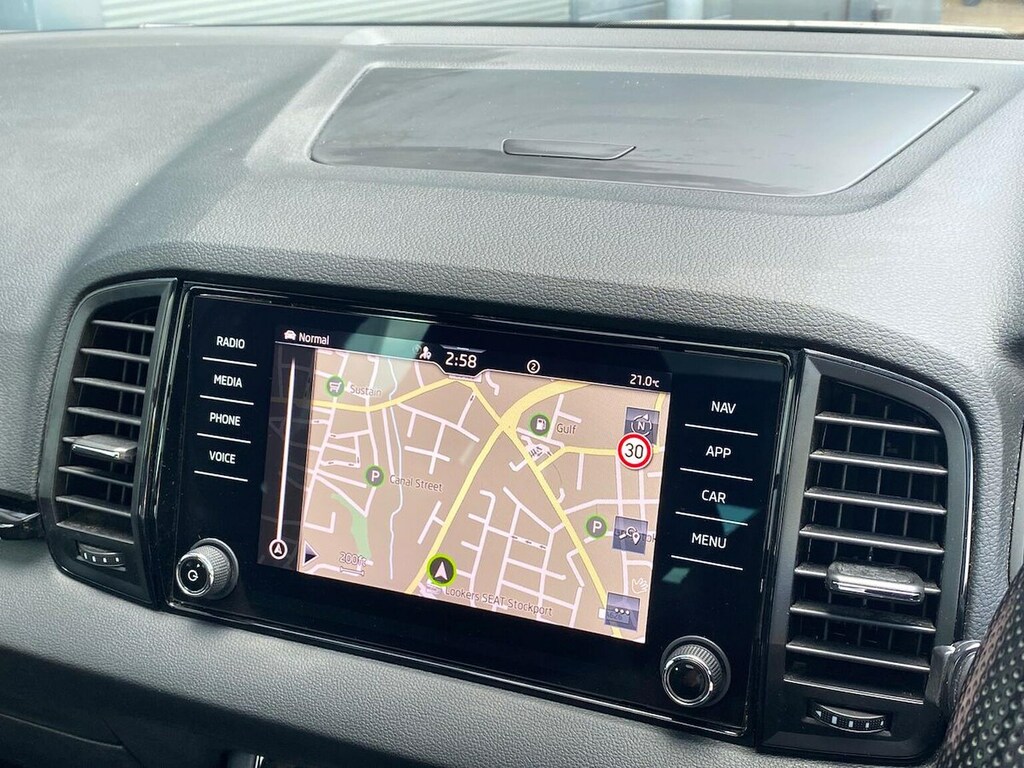 Skoda Karoq Se L Grey #24