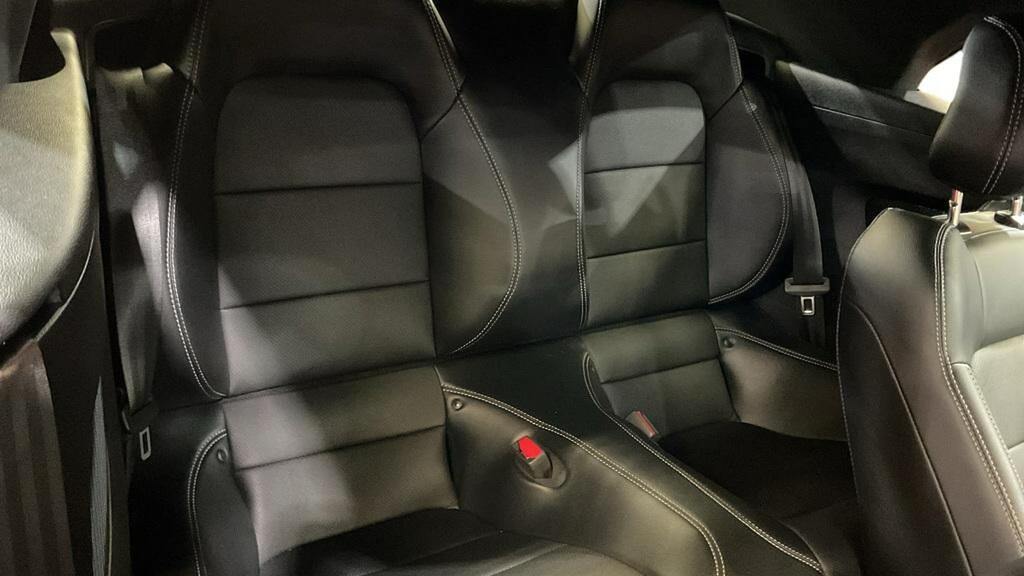 Ford Mustang 5.0 V8 449 Gt Black #8