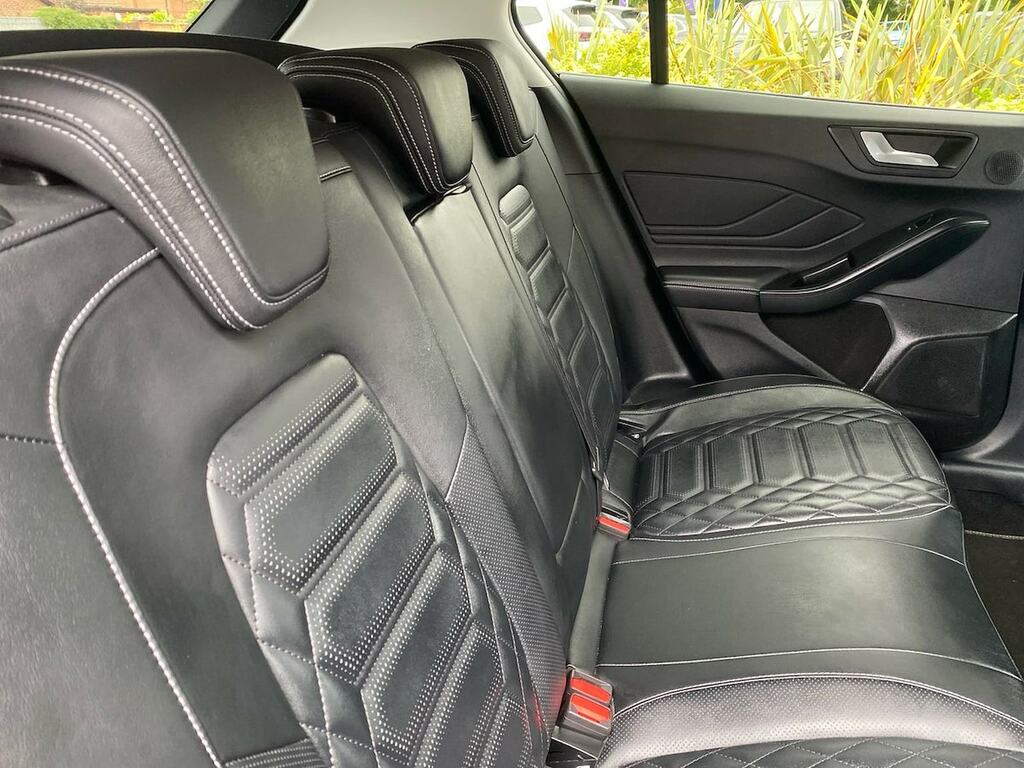 Ford Focus 1.0T Ecoboost Mhev Active Dct Euro 6 Ss Grey #15
