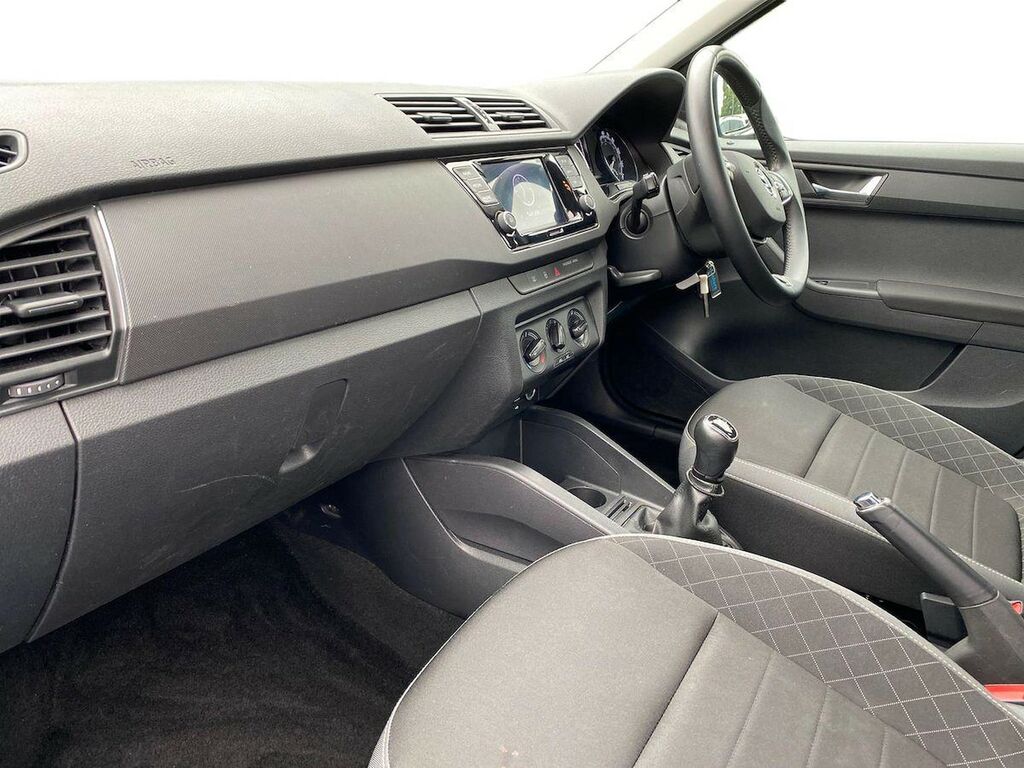 Skoda Fabia 1.0 Tsi Se L 95Ps 5-Dr Hatchback Black #7