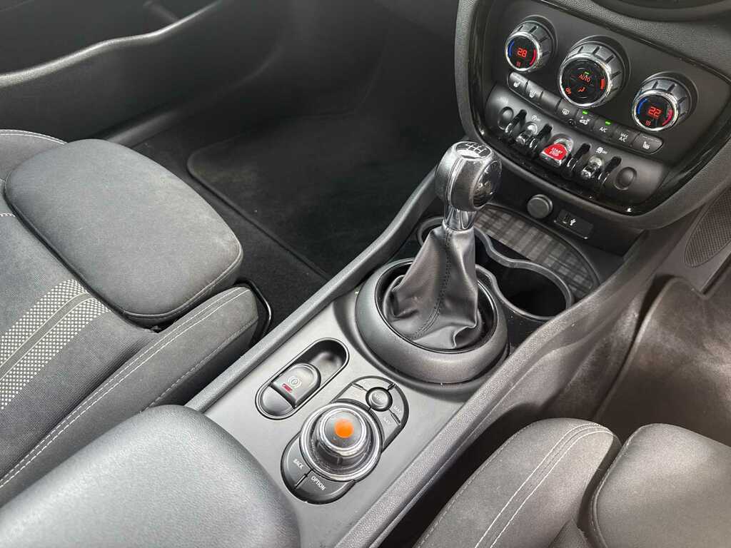Mini Clubman Cooper Classic Black #22