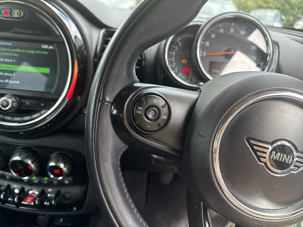 Mini Clubman Cooper Classic Black #25