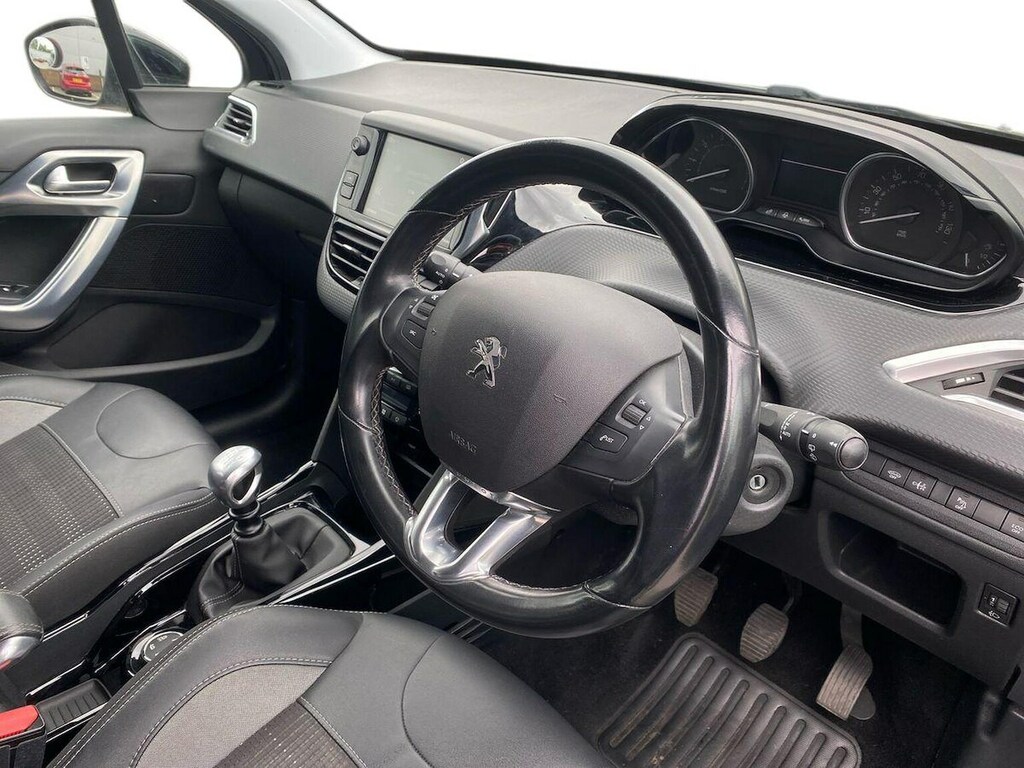 Peugeot 2008 Gt Line Red #13
