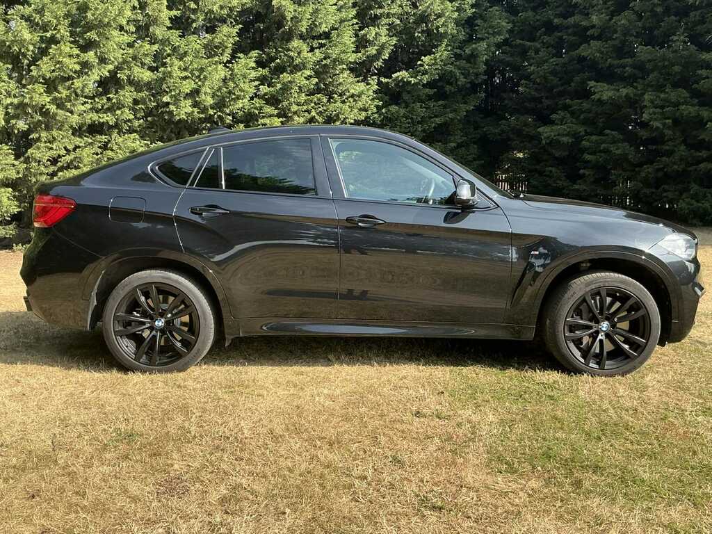 BMW X6 Xdrive M50d Black #3