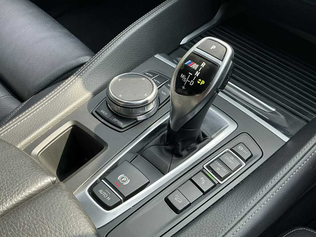 BMW X6 Xdrive30d M Sport Step Black #21
