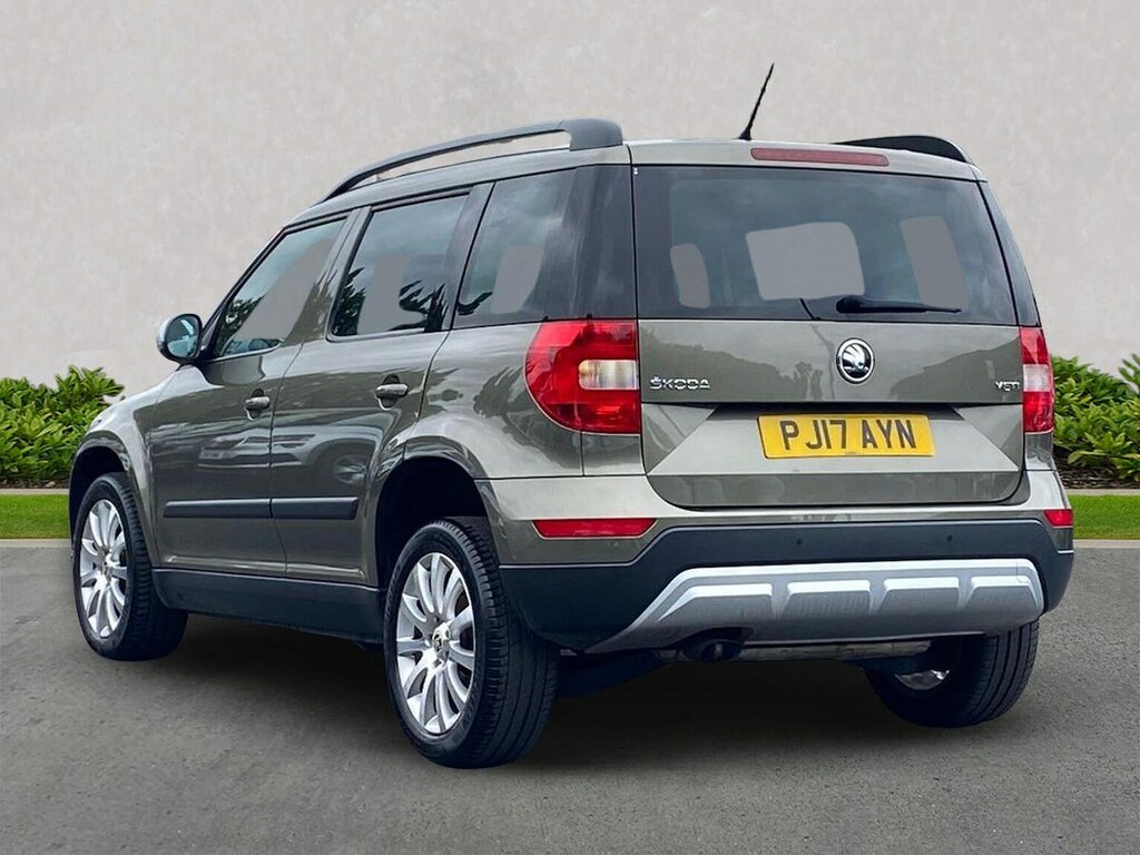 Skoda Yeti 1.2 Tsi Se Outdoor Dsg Euro 6 Ss 11 Green #2