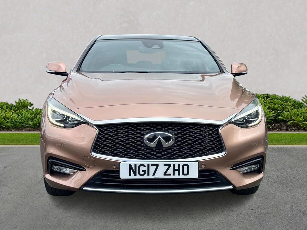 Infiniti Q30 Infiniti Q30 Premium Tech D Brown #5