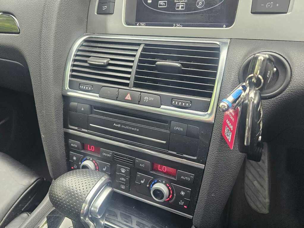 Audi Q7 3.0 Tdi Tdi V6 S Line Plus U823 White #18