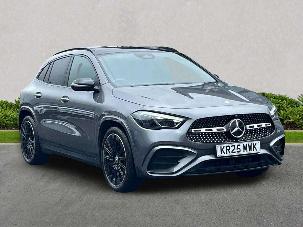 Mercedes-Benz GLA Class Gla 200 Amg Line Premium Plus Grey
