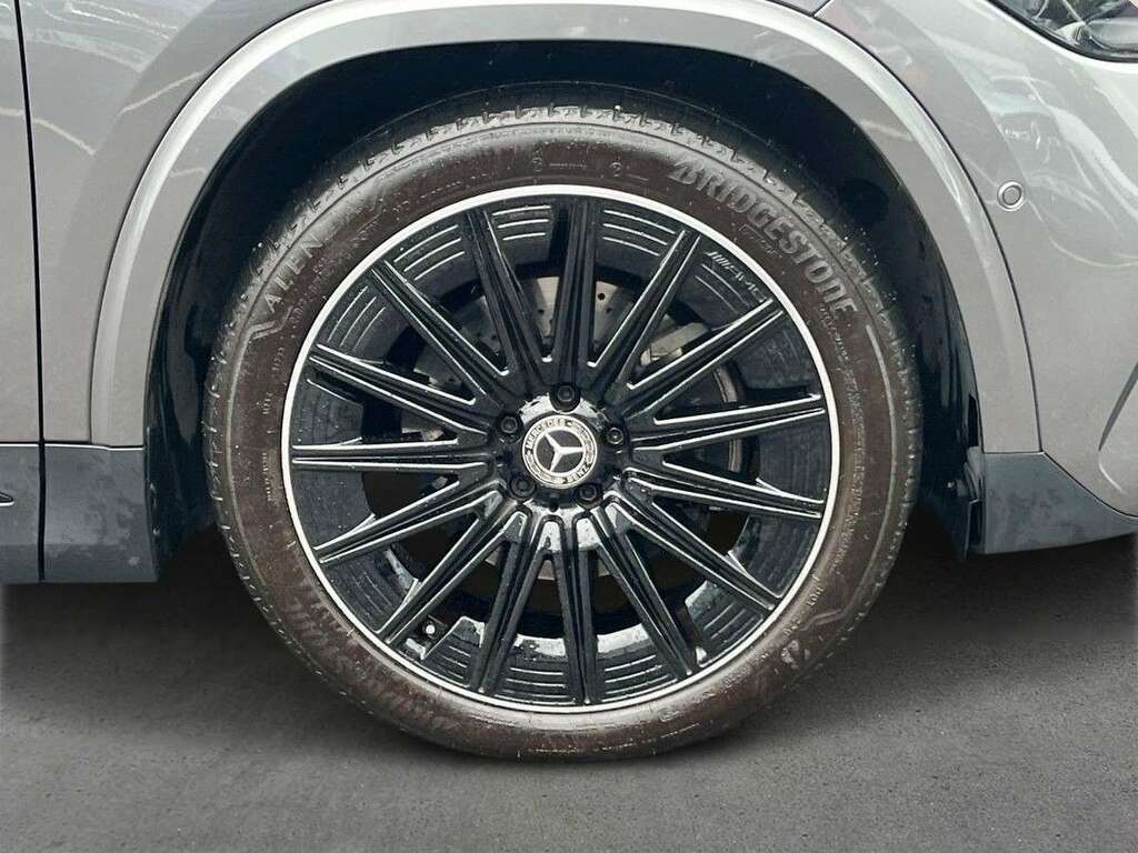 Mercedes-Benz GLA Class 200 Amg Line Executive Black #9
