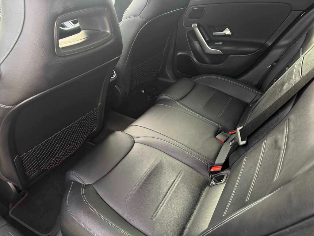 Mercedes-Benz CLA Class Cla 180 Amg Line Executive Tip Black #25