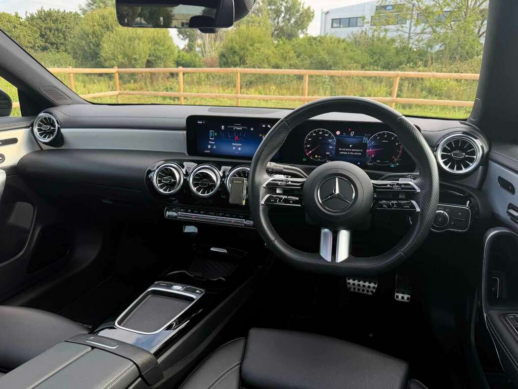 Mercedes-Benz CLA Class Cla 180 Amg Line Executive Tip Black #14