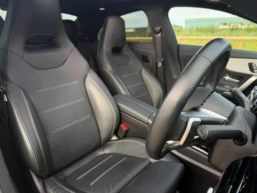 Mercedes-Benz CLA Class Cla 180 Amg Line Executive Tip Black #17