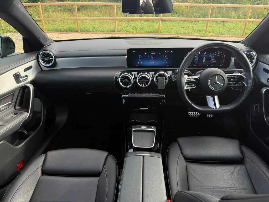 Mercedes-Benz CLA Class Cla 180 Amg Line Executive Tip Black #21