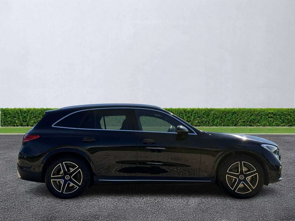 Mercedes-Benz GLC Class Glc 300 4Matic Amg Line 9G-tronic GY73BVM Black #2
