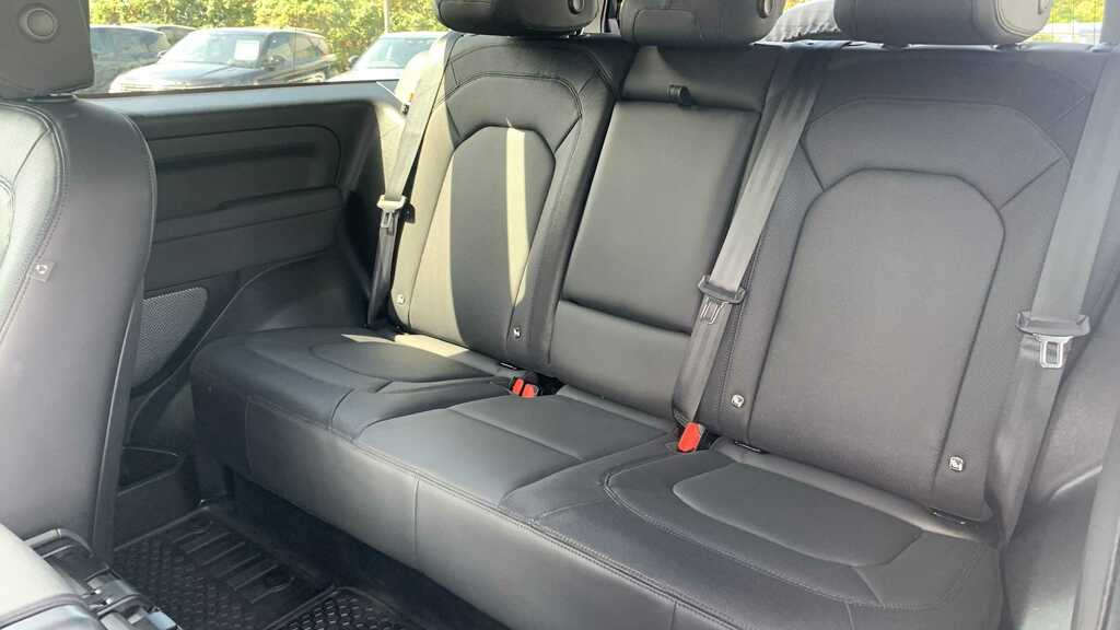 Land Rover Defender 90 3.0 D250 X-dynamic Se 90 AX23KNK Black #4