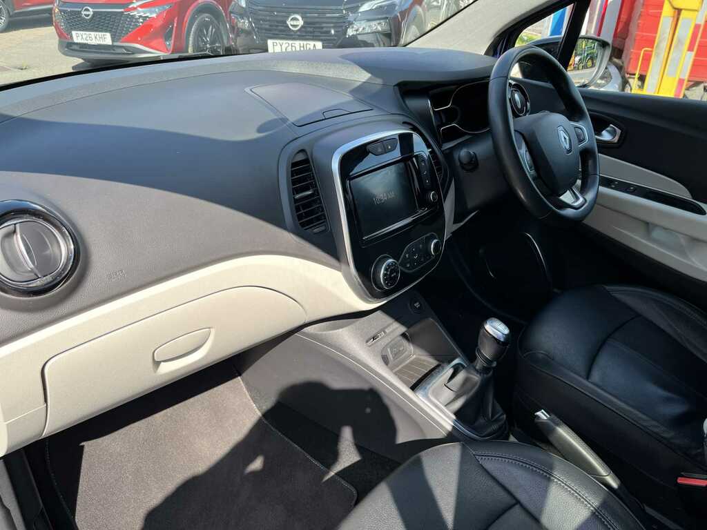 Renault Captur Crossover 0.9 Tce 9 Gt Line Energy Ss Black #7