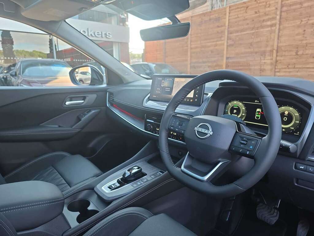 Nissan Qashqai Hatchback  #14