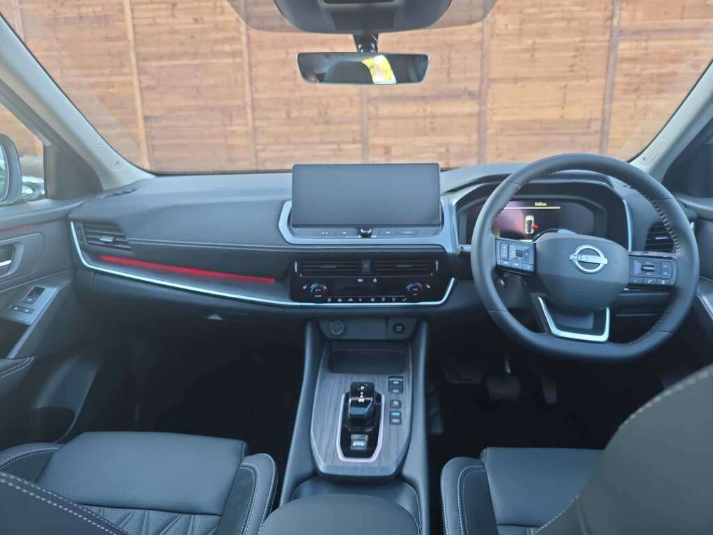 Nissan Qashqai Hatchback  #8
