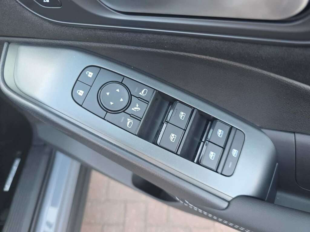Nissan Qashqai Hatchback  #20