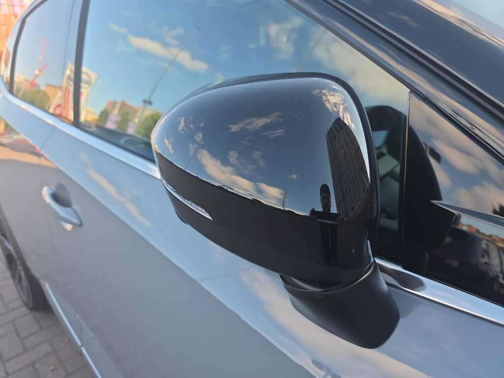 Nissan Qashqai Hatchback  #30