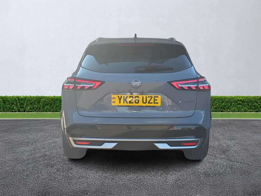 Nissan Qashqai Hatchback  #4