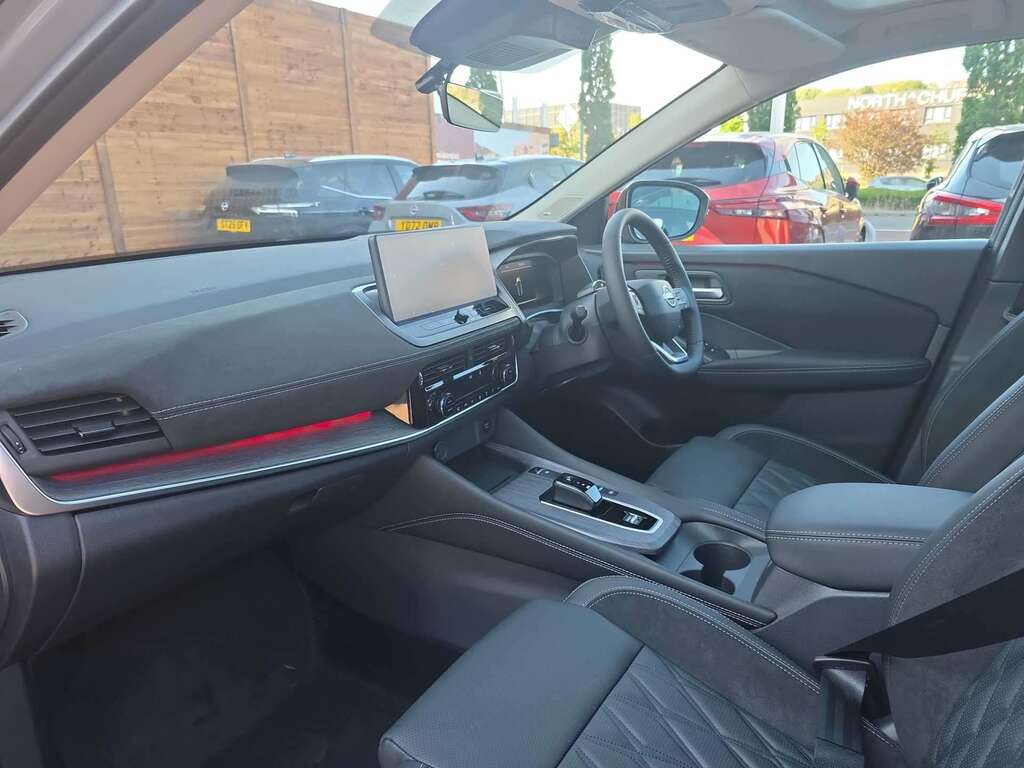 Nissan Qashqai Hatchback  #7