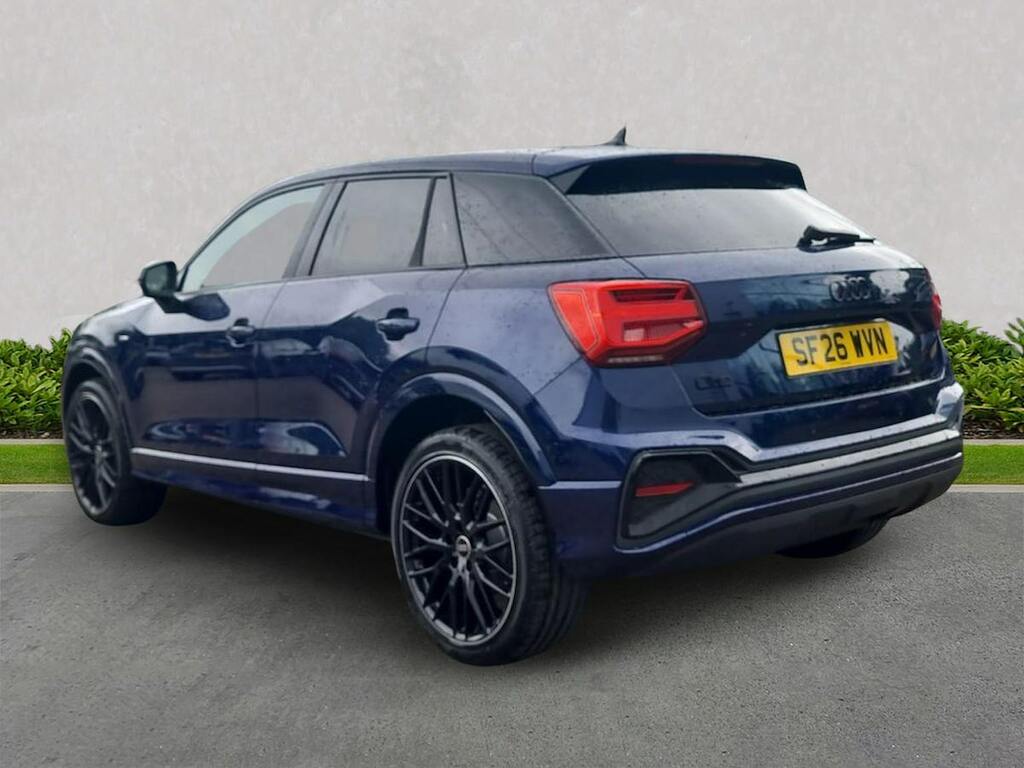 Audi Q2 1.5 Tfsi Cod 35 Black Edition Suv S Tro Blue #2