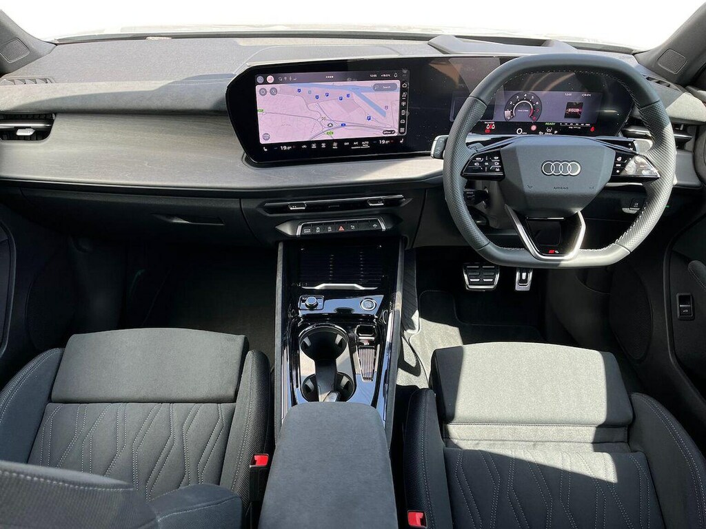 Audi Q3 1.5 E-hybrid Launch Edition Sportback P Blue #8