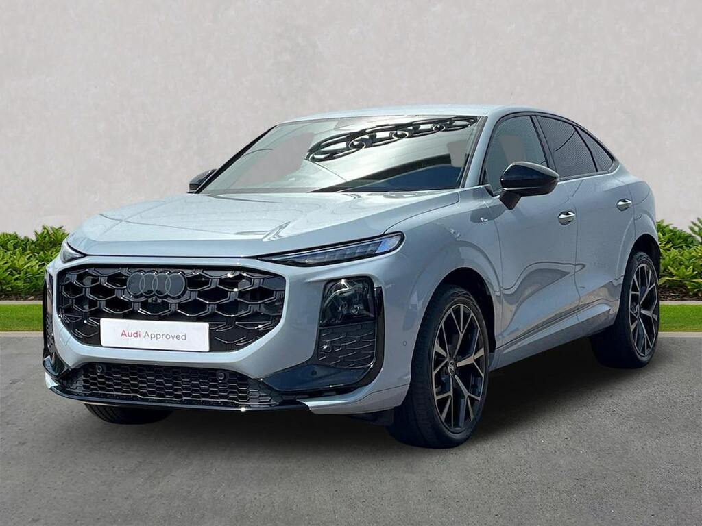 Audi Q3 1.5 E-hybrid Launch Edition Sportback P Blue #20
