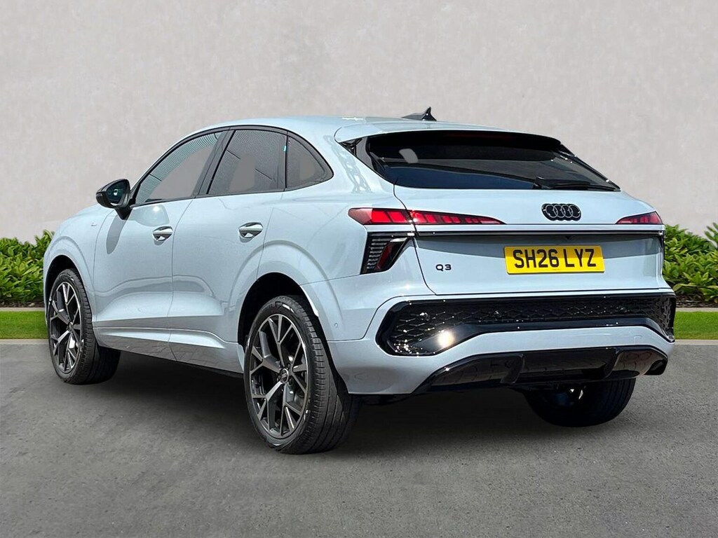 Audi Q3 1.5 Tfsi Edition 1 S Tronic Soundvision Grey #2