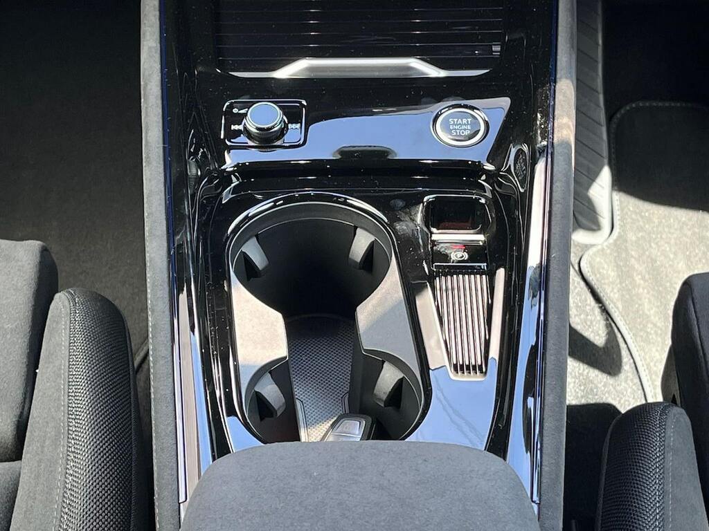 Audi Q3 1.5 E-hybrid Launch Edition Sportback P Blue #22