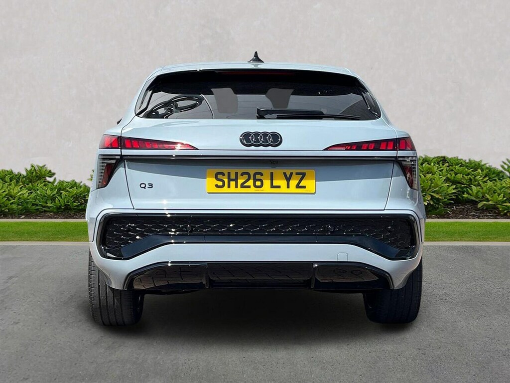 Audi Q3 1.5 Tfsi Edition 1 S Tronic Soundvision Grey #4