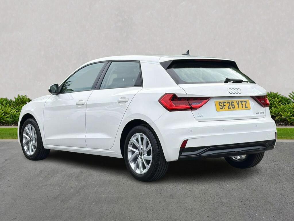 Audi A1 1.0 Tfsi 25 Sport Sportback Euro White #2