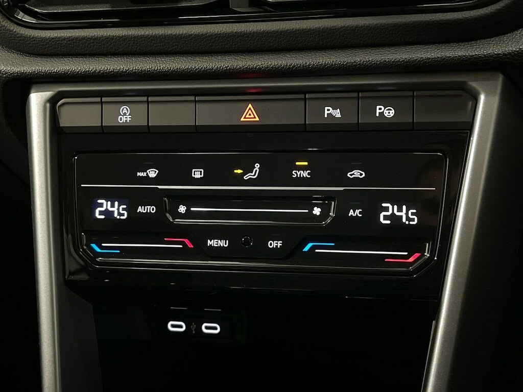 Volkswagen T-Roc Style Design Black #12