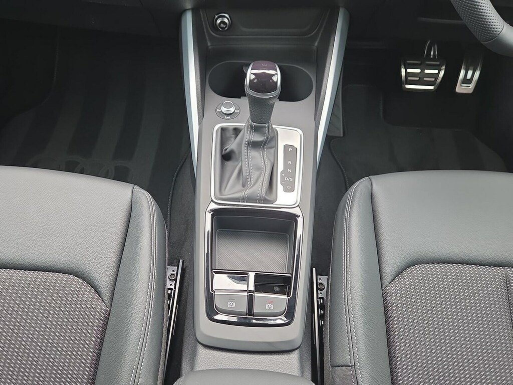 Audi Q2 Black Edition 35 Tfsi 150 Ps S Tronic Grey #13