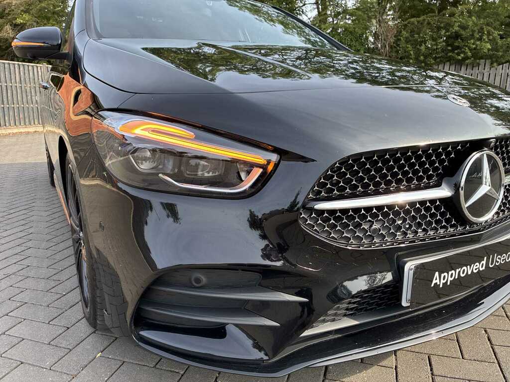 Mercedes-Benz B Class B200 Amg Line Executive 2025 Black #33