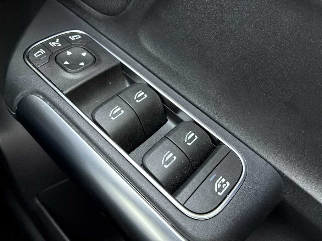 Mercedes-Benz B Class B200 Amg Line Executive 2025 Black #21