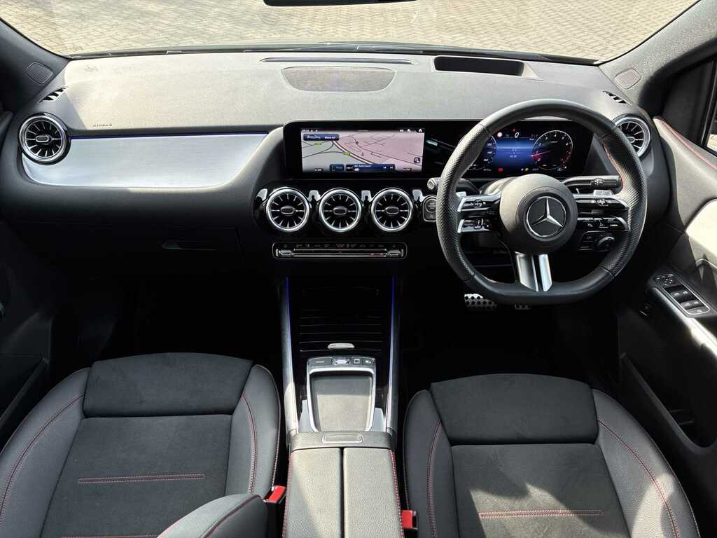 Mercedes-Benz B Class B200 Amg Line Executive 2025 Black #8