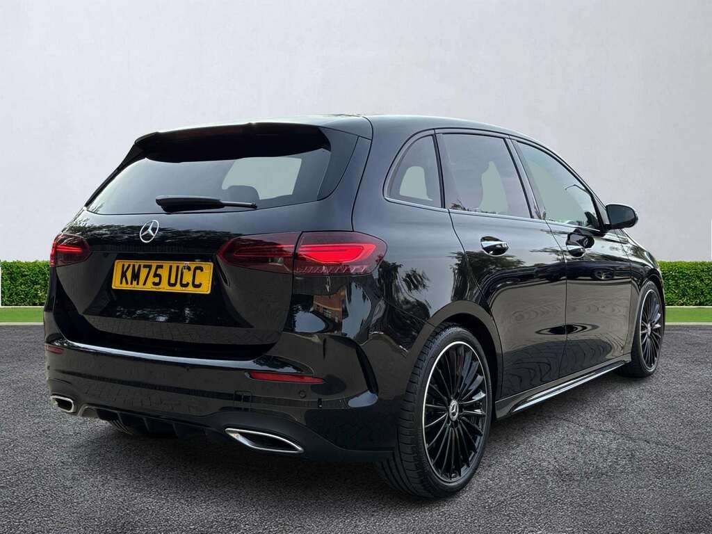 Mercedes-Benz B Class B200 Amg Line Executive 2025 Black #18