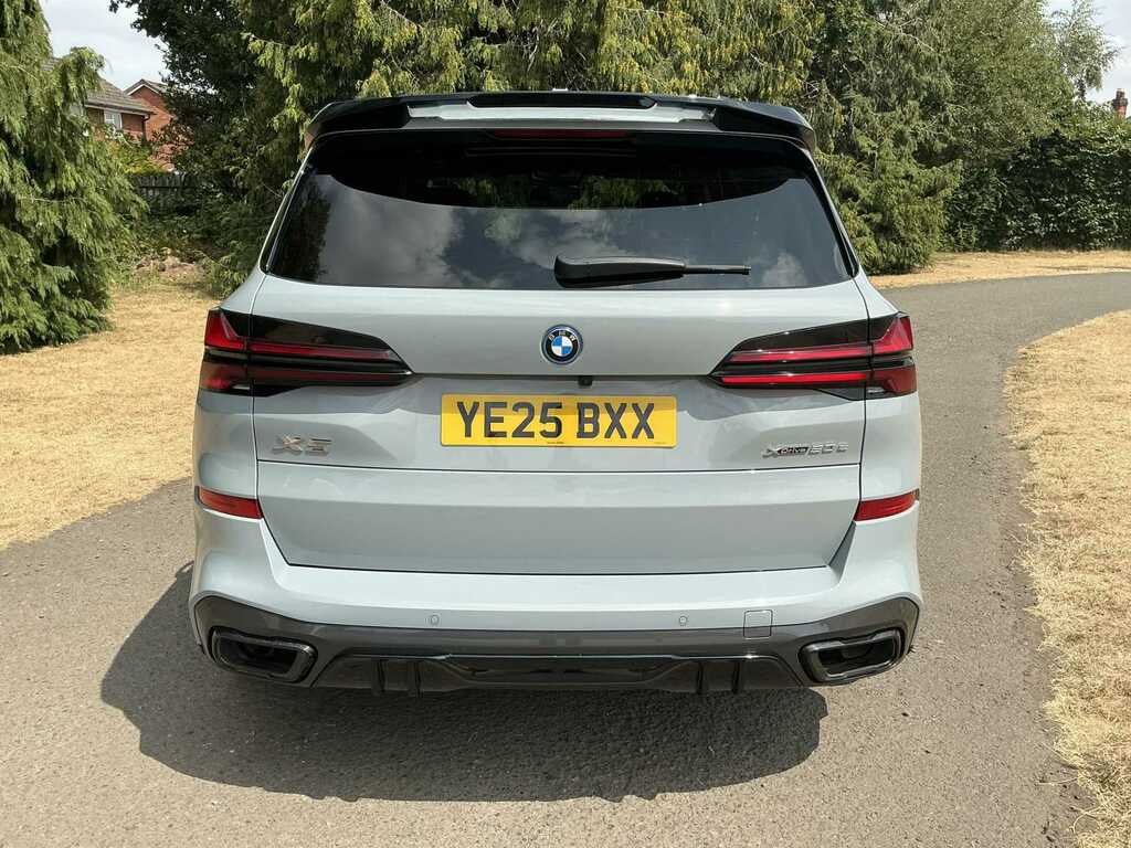 BMW X5 Xdrive50e M Sport Grey #4