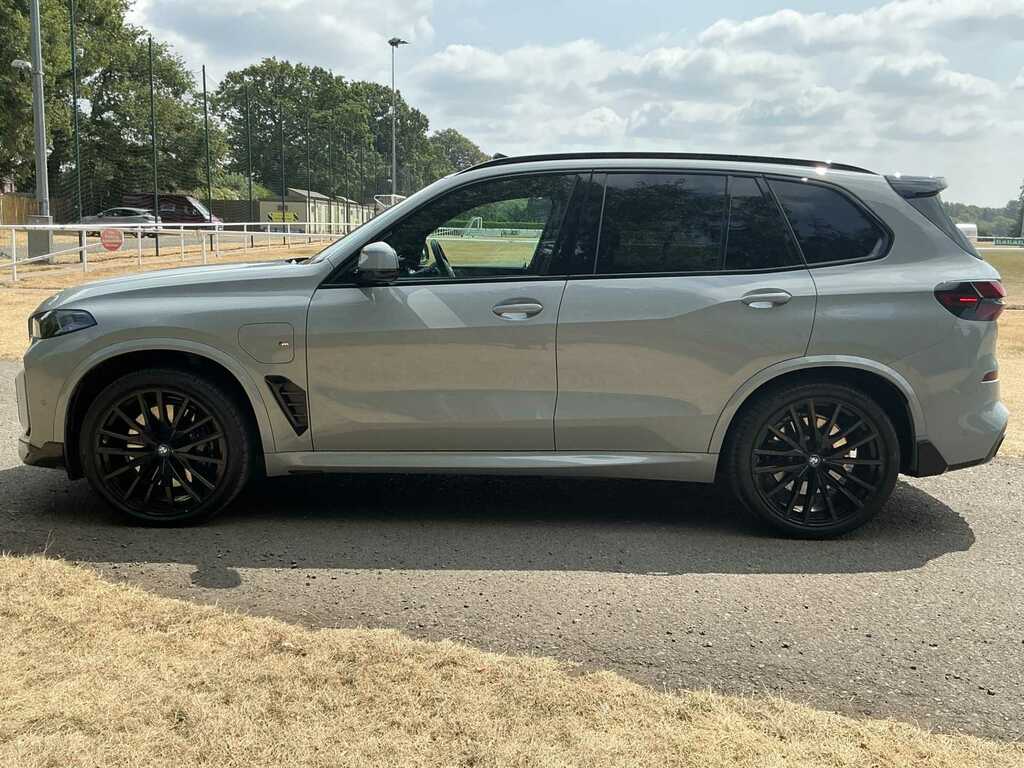 BMW X5 X5 M60i Xdrive Green #23
