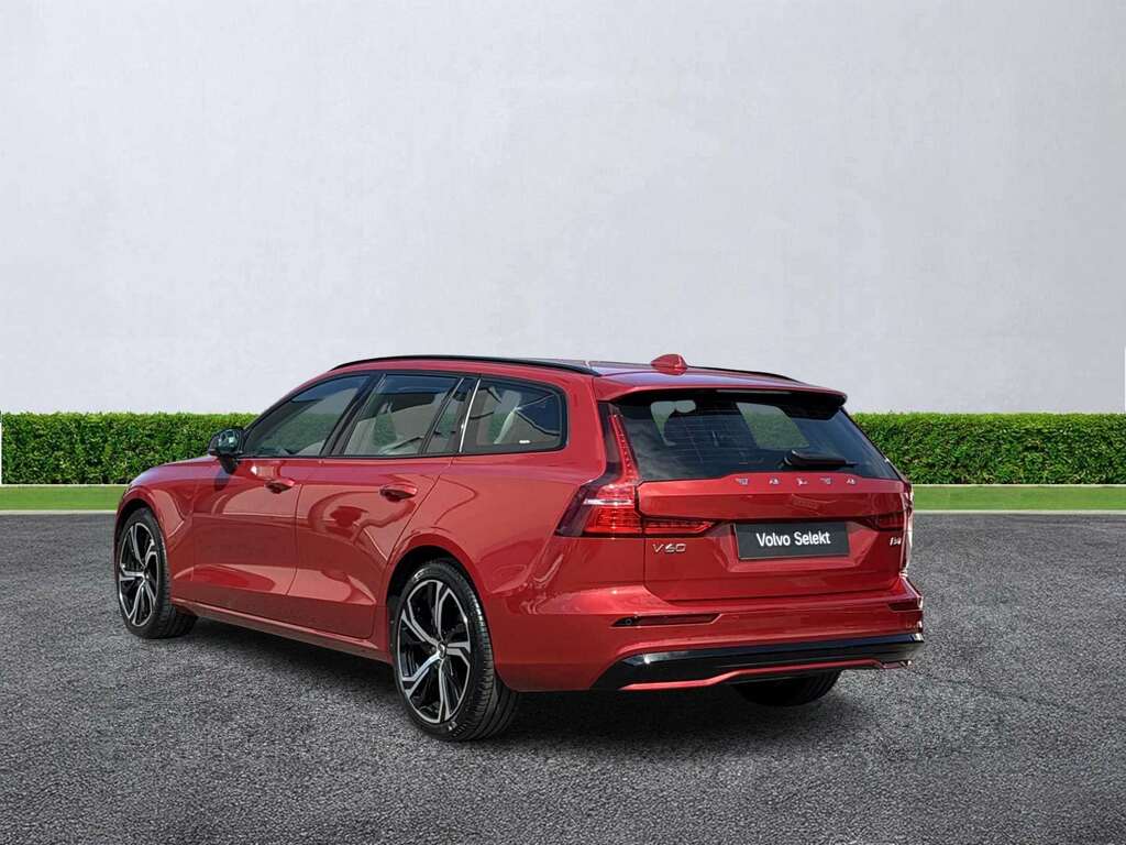 Volvo V60 2.0 B4p Plus Dark 7 Speed Grey #35