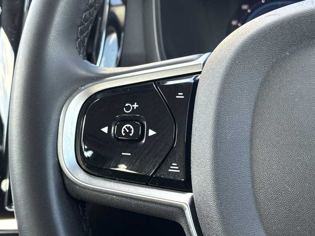 Volvo V60 2.0 B4p Plus Dark 7 Speed Grey #22