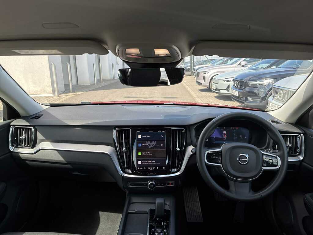 Volvo V60 2.0 B4p Plus Dark 7 Speed Grey #30