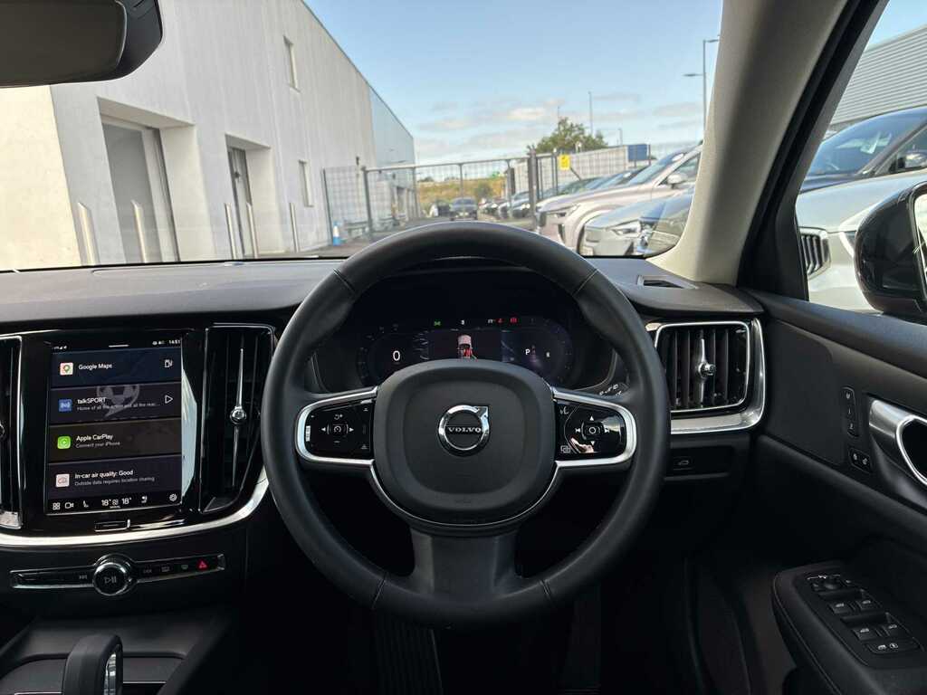 Volvo V60 2.0 B4p Plus Dark 7 Speed Grey #29