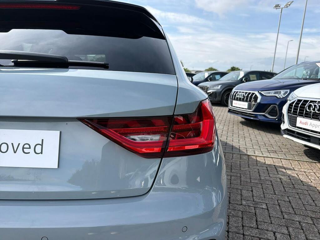 Audi A1 Black Edition 30 Tfsi 116 Ps S Tronic Silver #36