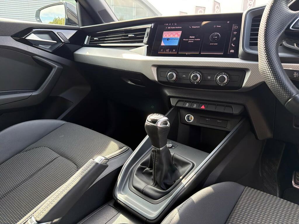 Audi A1 Black Edition 30 Tfsi 116 Ps S Tronic Silver #13